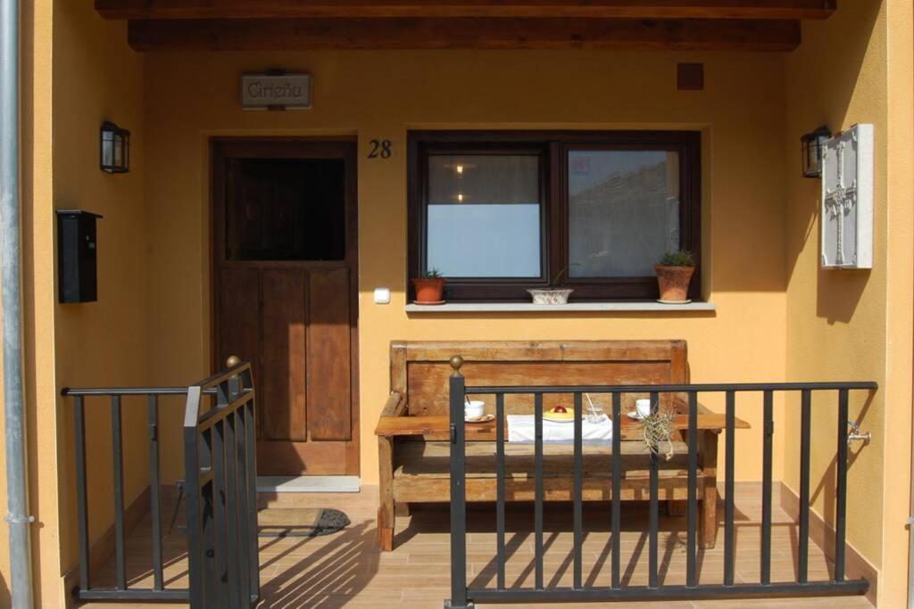 Villa La Casina de Cirieñu Pen Exterior foto